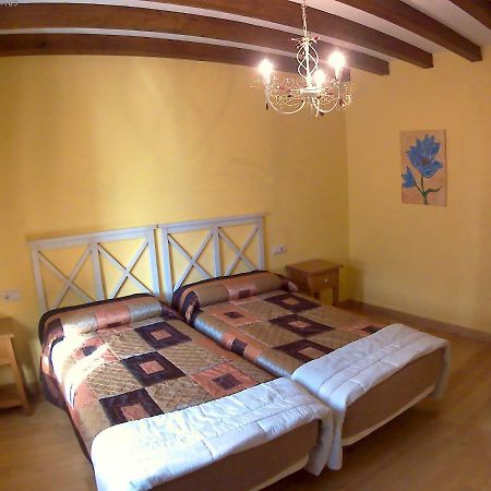 Apartamentos Casa Celia La Vega (Vega de Liebana, Cantabria) Exterior foto