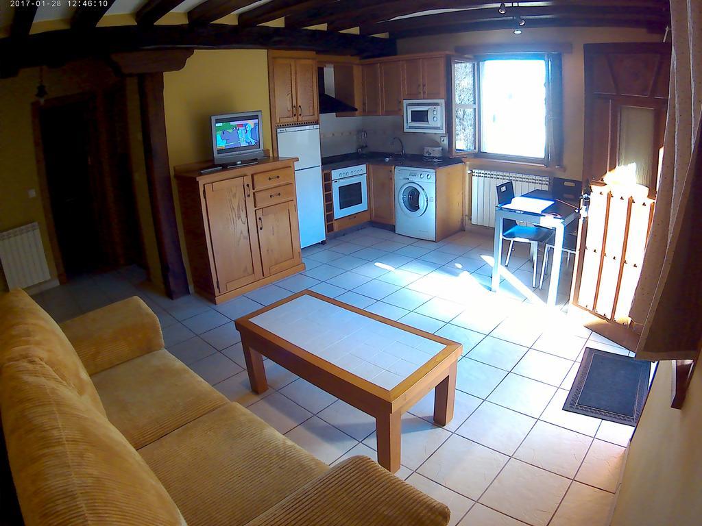 Apartamentos Casa Celia La Vega (Vega de Liebana, Cantabria) Exterior foto