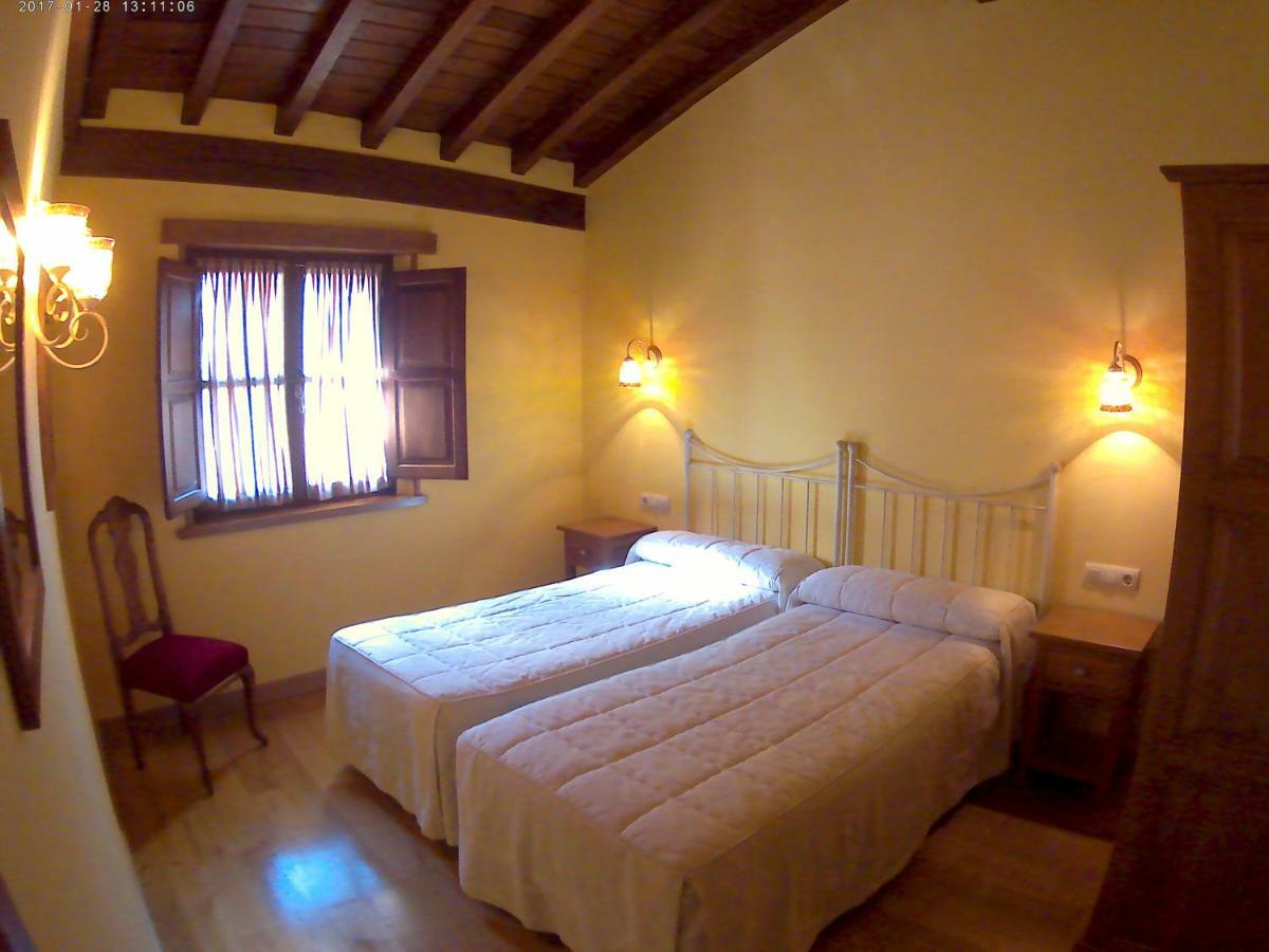 Apartamentos Casa Celia La Vega (Vega de Liebana, Cantabria) Exterior foto